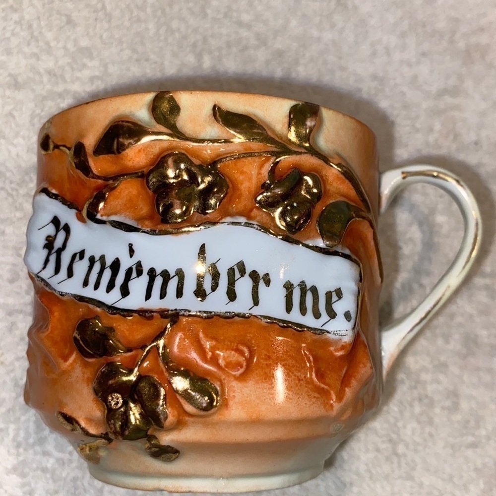 Remember me cup- antique gold gilded